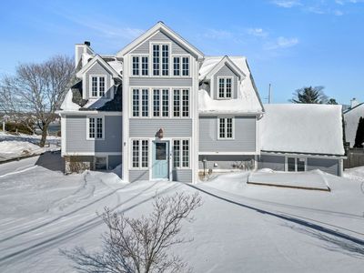 2 Breezy Point Rd, Gloucester, MA, 01930