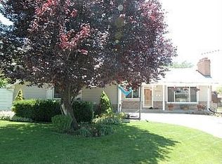 3034 E Lajoya Dr, Holladay, UT 84124