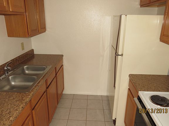 5th image of 3445 Gardenia Pl APT 106
