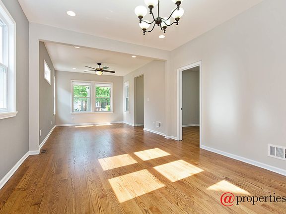 Living Room / Dining Room