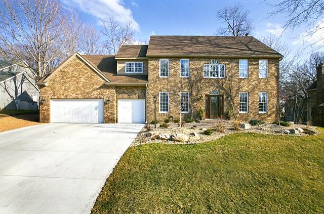 1st image of 16893 Bainbridge Dr