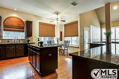 2nd image of 2445 Kittyhawk Dr