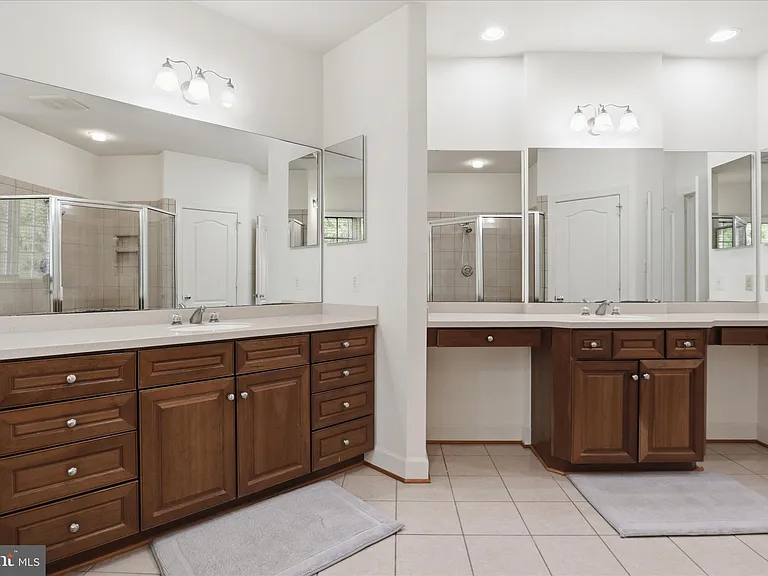 23059 Bronstein Ln — Photo 38