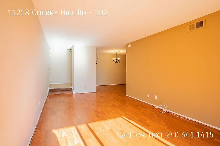 Month Free Rent! Move In By September And Receive A -Month Rent Concession On The Second Month's ... — Photo 4