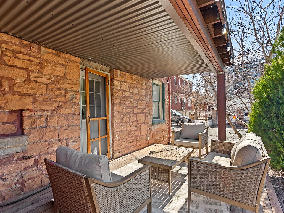 three season patio