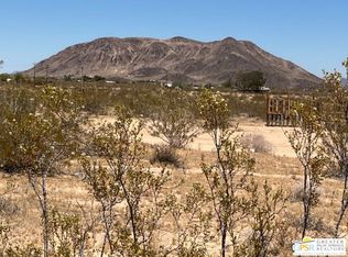 60649 Stagemans Rd, Landers, CA 92285