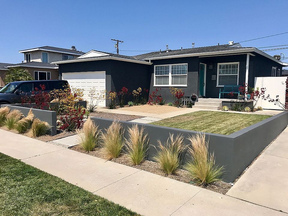 1st image of 22610 Evalyn Ave