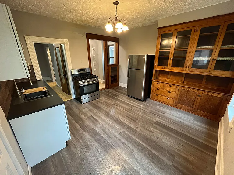 1005 Grove Ave #L — Photo 14