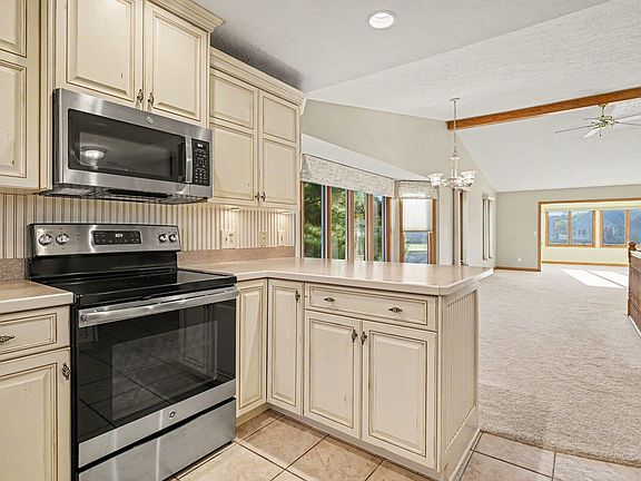 5th image of 6290 Gentry Ct S #24
