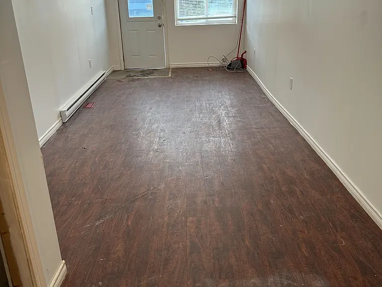 89 King St E #7 — Photo 1
