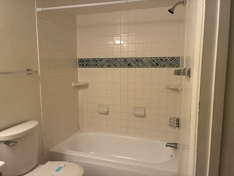 602 W Wickieup Ln — Photo 29