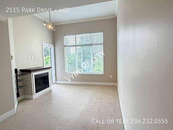 5th image of 2515 Park Dr #402