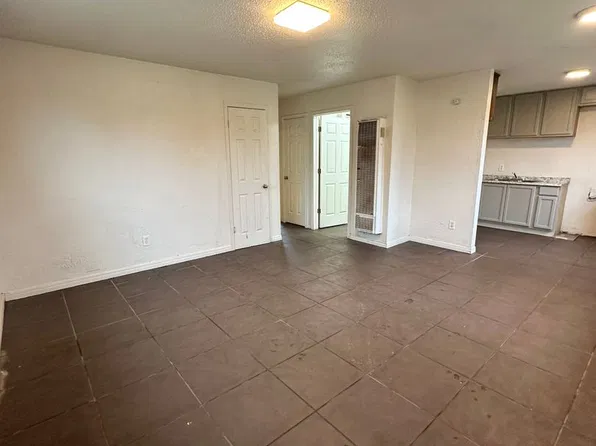 This perfect slice of peace!, 104 S Belleview St APT A, Amarillo, TX 79106