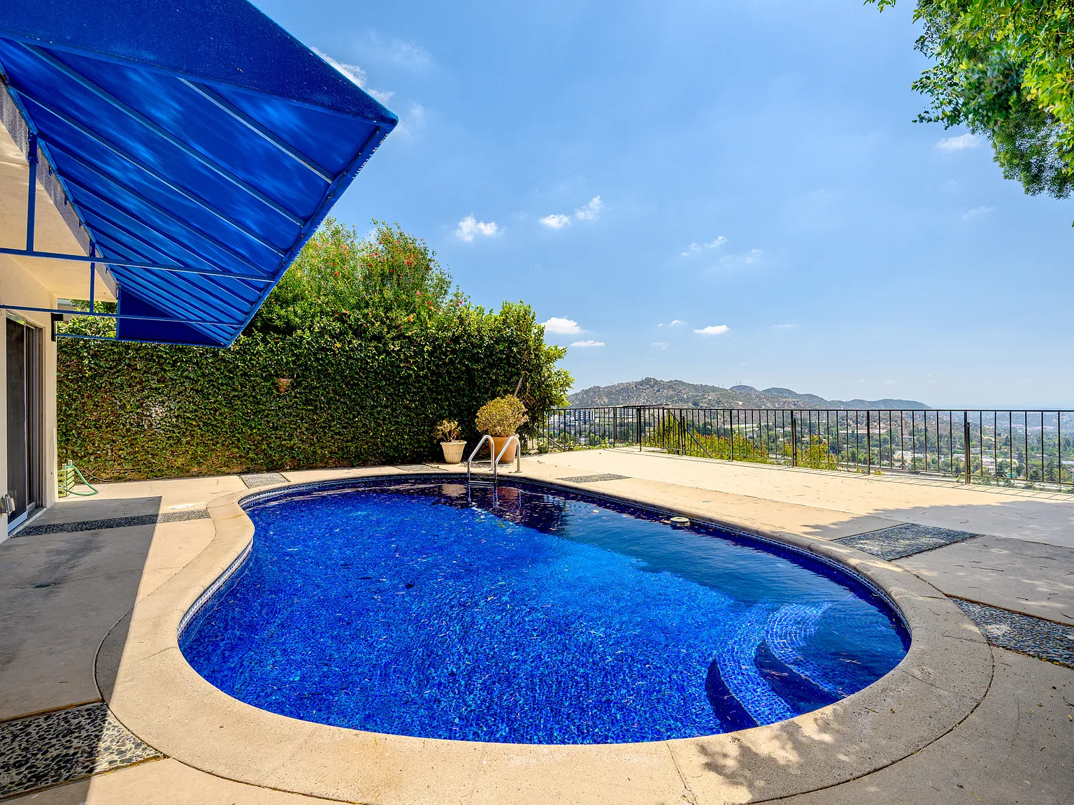 3 bed, 2318 sqft, $6,500 — Photo 4