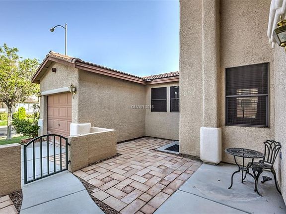 5th image of 3317 Lacebark Pine St