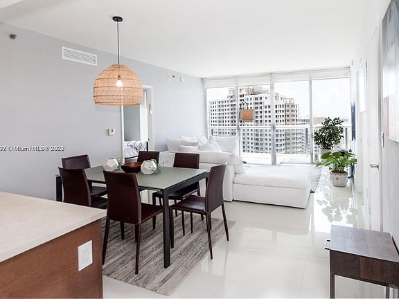 5th image of 465 Brickell Ave APT 2705