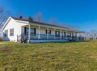 117 Caleb Ln, Paint Lick, KY 40461