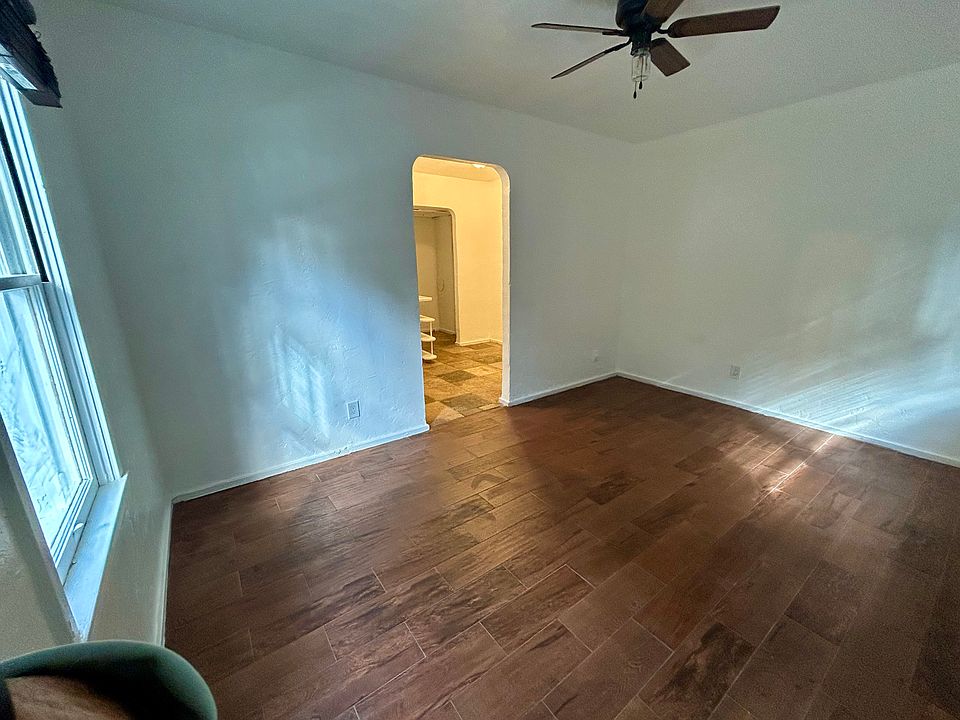 Front room, view from front door into the kitchen