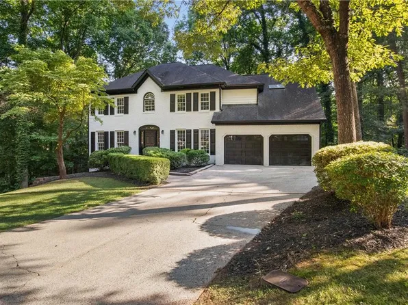 4560 Windsor Oaks Ct, Marietta, GA 30066