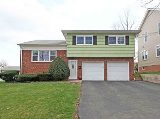 33 Kierstead Ave, Nutley, NJ 07110