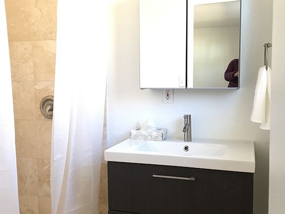 master en suite bathroom