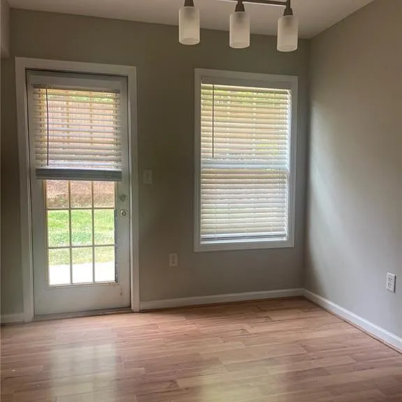 170 Millwheel Dr — Photo 8