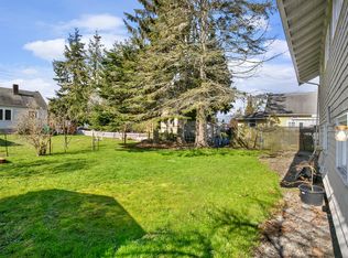 1705 S 3rd St, Mount Vernon, WA 98273