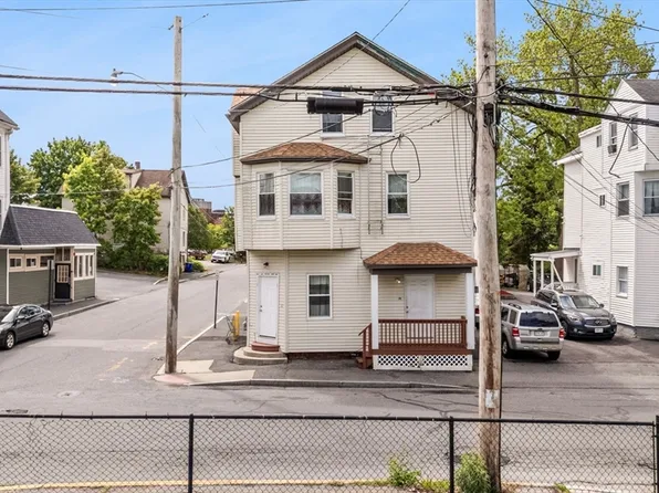 52 Adams St, Taunton, MA 02780