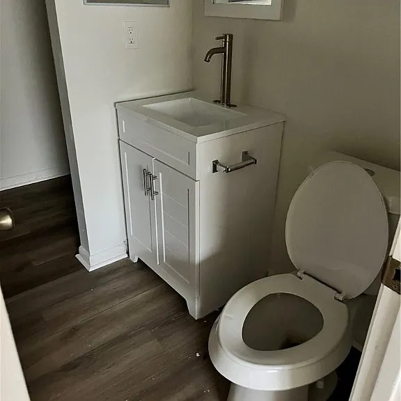 1801 Kent Dr — Photo 6
