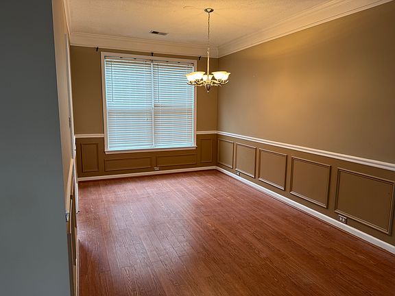 5th image of 13918 Laurel Trace Dr