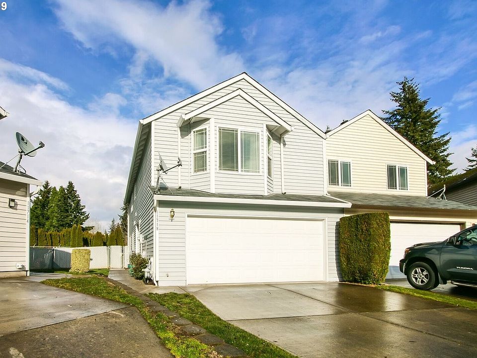 1st image of 11718 NE 32nd St