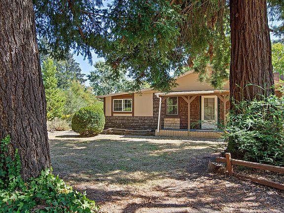 3rd image of 245 Napa Road