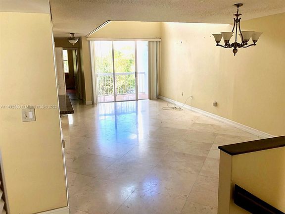 3rd image of 4862 NW 97th Pl #286