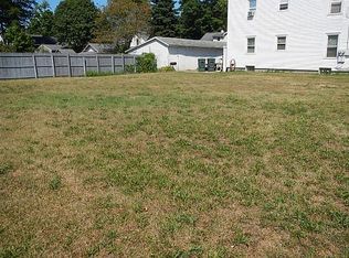 307 John St, Colon, MI 49091