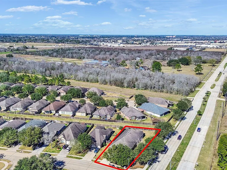 5643 Walnut Glen Ln — Photo 8
