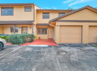 1090 NE 209th Ter #1090, Miami, FL 33179