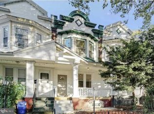 821 S 60th St, Philadelphia, PA 19143