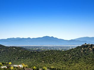 2051 Cerros Altos, Santa Fe, NM 87501