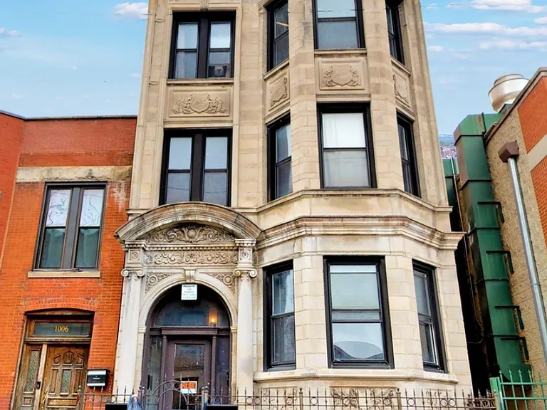 1004 S Oakley Blvd #GS — Photo 1