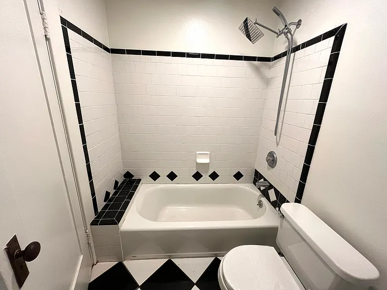 349 Molino Ave #351 — Photo 14