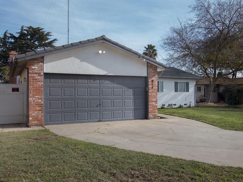 1st image of 812 El Capitan Ave