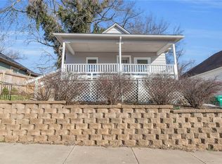 311 N Silver St, Paola, KS 66071