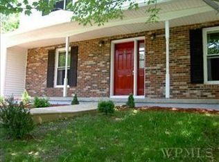 33 Farview Rd, Hopewell Junction, NY 12533