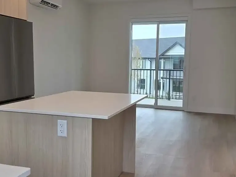 100 Grange Dr #44 — Photo 12