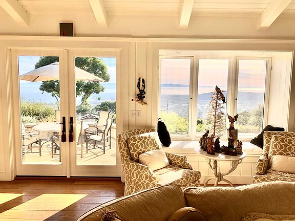Cozy swivel chairs to view sunrises and sunsets.