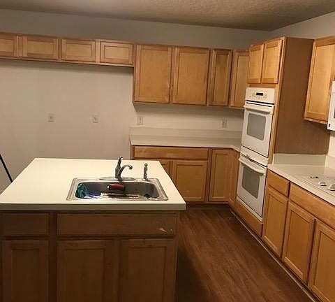 4th image of 87045 Kipling Dr