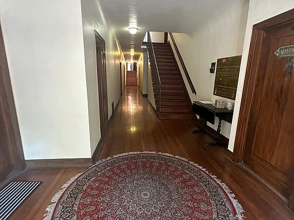 2nd image of 2574 N Beachwood Dr #103