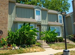 12122 W 82nd Ter, Lenexa, KS 66215