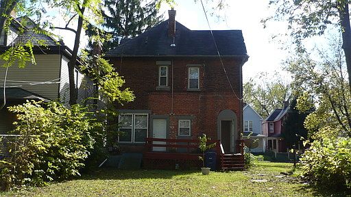 2nd image of 1520 Franklin Ave