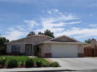 724 S Chesapeake St, Ridgecrest, CA 93555